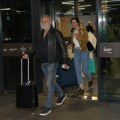 Nasmejana i u farmericama, a on vuče kofer: Anica Lazić (33) uhvaćena s Lazarom Ristovskim na aerodromu