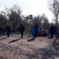 Pun gas preko lamanša Migranti stigli u Veliku Britaniju! Najveći broj zabeležen u jednom danu