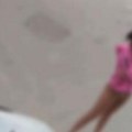 "Cele noći se drali i lupali, a vrhunac je usledio ujutru": Mladi pravili haos u Novom Sadu - na kraju na ulicu izletela…