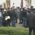 Incident u Bogatiću: Izmešale se dve grupe građana, došlo do guranja i koškanja