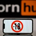 Порнхуб затвара врата новим корисницима у Британији