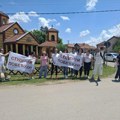 Zbor građana Pirota: Sendviči i zastave