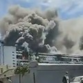 (Video) Crni oblak dima iznad grada! Dramatični snimci iz Rusije, odjekuju eksplozije: "Gađali su nas sa Storm Šedouima"