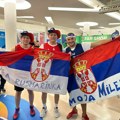 Hit priča srpskih navijača: Žene ih jedva pustile na Filipine, oni ispisali njihova imena na zastavama VIDEO