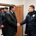 Potpuno renovirana ispostava policije u Subotici! Ministar Gašić obišao policajce na zadatku u novim prostorijama (foto)