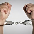 Jagodina: Uhapšena jer je tukla maloletnice