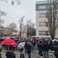 Anonimne prijave protiv profesora Zemunske gimnazije jer "izvode" decu na protest 15 minuta ćutanja