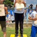 Kros u Lapovu: Trčali đaci OŠ „Svetozar Marković“