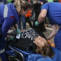 Prvi snimci sa mesta nesreće u Rusiji Ljude nose na nosilima, preživeli potpuno izbezumljeni (foto)