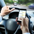 Priznali 10 opasnih navika za volanom, ali i dalje misle da voze bolje od drugih