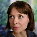 VERTIKALE: Idemo na izložbu Sarah Ive Vujin