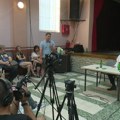 Zbor građana Hajdukova o problemu sa ilegalnim migrantima u Subotici