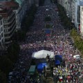 Česi na ulicama: U Pragu protesti protiv vlade, EU i NATO; U Ostravi sto hiljada ljudi na Danima alijanse