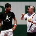 Andre Agassi više nije Đokovićev trener