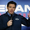 Ron Desantis podržao Trampa: Guverner Floride se povukao iz republikanske trke za predsednika SAD