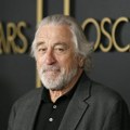 „Želim da budem tu koliko god mogu i da uživam sa njom“: Robert de Niro progovorio o devetomesečnoj ćerkici i tome…