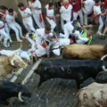 Španija: u trci s bikovima u Pamploni povređeno šest osoba, od kojih jedna teže