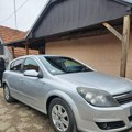 Čovek prodaje skoro pa nov auto za 3.500 €: Urađen mali i veliki servis, registrovan, malo troši, a hoće da ga se reši…