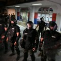 BLOG UŽIVO Ispred Pravnog fakulteta u Beogradu skup zbog napada na profesorku i portira: Dejan Vuk Stanković dočekan…