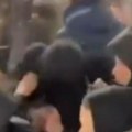 Navijači Go Ahed Iglsa imali ozbiljan sukob sa policijom u Francuskoj: ozbiljna tuča, leteli pendreci