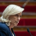 Anketa: Le Pen i dalje u velikoj prednosti u prvom krugu predsedničkih izbora