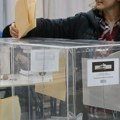 Cesid: Pritisci na glasače na biračkom mestu u Novom Sadu