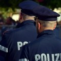 Muškarac se bacio s Milanske katedrale, sumnja se da je reč o beguncu za kojim je raspisana potera