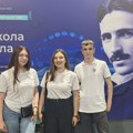TEHNOLOGIJA U TVOJIM RUKAMA: Mladi inovatori iz Tehničke škole na Međunarodnom sajmu tehnike