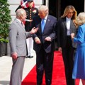 Nije htela to lično da joj kaže, pa je iskoristila kraljicu Kamilu: Evo šta je Melanija Tramp poručila Kejt Midlton