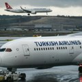 Zapalio se avion „Turkiš erlajnsa” pri sletanju u Katmandu