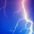 Asfalt se u ovom gradu na Balkanu usijao na 100 °C, a onda je stigla strašna oluja: Grom ubio dvoje ljudi!
