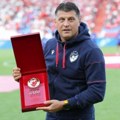 Milojevih 200: Trener Crvene zvezde dobio priznanje!