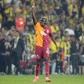 Galatasaraj bi da zadrži Osimena