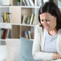 Nadutost, gorušica, zatvor... Zašto perimenopauza "koči" varenje i kako pronaći olakšanje