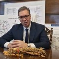 Božićni poklon: Evo kome je Vučić darovao sat koji je dobio od češkog predsednika Miloša Zemana (video)