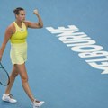 Sabalenka bila u problemu, ali čuva tron u Melburnu!