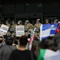 Protesti zbog racija na imigrante izbijaju širom SAD