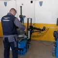 Vulkanizerska radnja prekoputa parka! Najbolja usluga, najniže cene