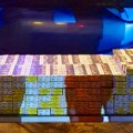 Uhapšen na prelazu Šid, u autobusu pronađeno 2.000 paklica cigareta