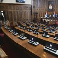 Skupština raspravlja o izbornim zakonima, sednica o poverenju Vladi inicirana u februaru - i dalje na čekanju (VIDEO)