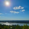 Sunčano, sa pojavom lokalnih pljuskova, dnevne temperature do 29 stepeni