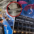 Spucali milijardu i po evra, a onda - vodopad! Bruka na čuvenom stadionu, novinari bežali od vode! (video)