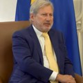 Профил: Да ли бивши комесар ЕУ Јоханес Хан поново трчи у помоћ Вучићу?