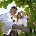Mali na Oplenačkoj berbi: Ulaganja u vinogradarstvo i vinarstvo važna da mladi ostanu na dedovini