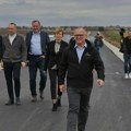 Vesić: Za obnovu lokalnih puteva izdvojeno 350 miliona evra