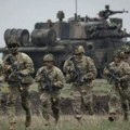 EU mora da formira snage za brzo reagovanje: Makron - Do 2025. da broje do 5.000 vojnika