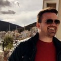 (Foto) pevača su svi obožavali, a onda je nestao sa estrade: Promenio je profesiju, a danas izgleda isto kao i pre 10 godina
