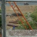 Невреме тутњи престоницом! Олујни ветар руши све пред собом, пао кран на Новом Београду