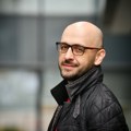 Naš muzičar je nekada izveštavao iz rata, a njegov sin je danas poznati pevač: Evo o kome je reč