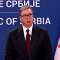 Vučić: Pozivam sve da ostanu mirni i da se uzdrže od nasilja